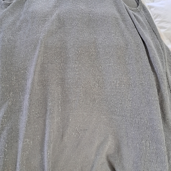 Tank top - Picture 2 of 5